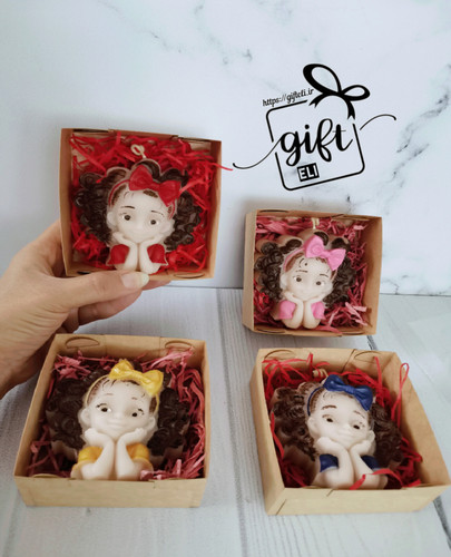 خرید گیفت شمع دختر مو فرفری در فروشگاه اینترنتی گیفت الی