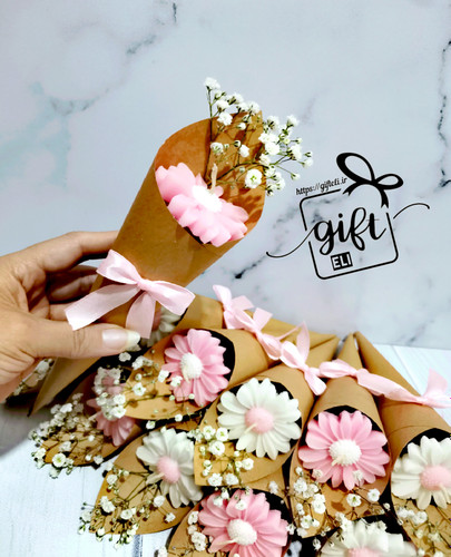 خرید گیفت شمع بابونه در فروشگاه اینترنتی گیفت الی